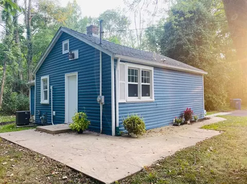 135 Hjelm Rd, Porter, IN 46304 photo 5