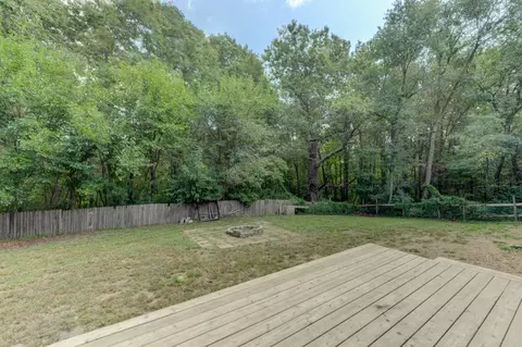 11411 N 215, De Motte, IN 46310 photo 16