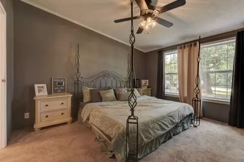 11411 N 215, De Motte, IN 46310 photo 8