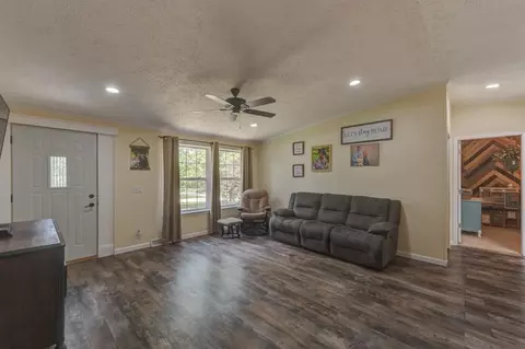 11411 N 215, De Motte, IN 46310 photo 3