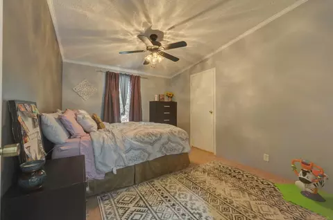11411 N 215, De Motte, IN 46310 photo 12