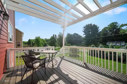 2408 Nottingham Dr, Valparaiso, IN 46383 photo 31