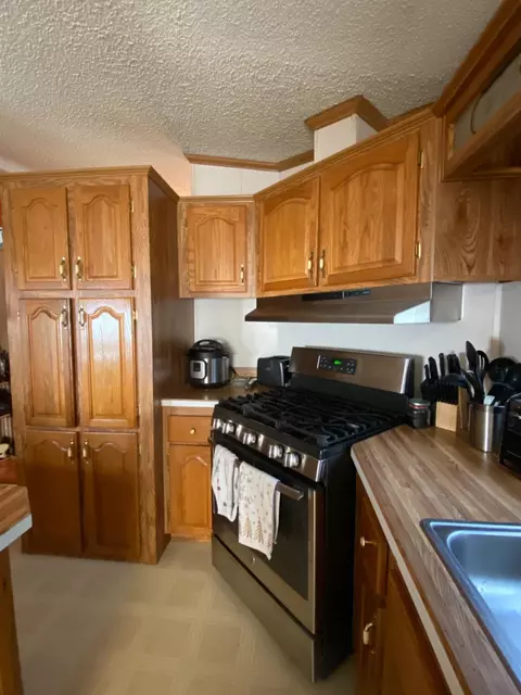 8101 Oak Tree Dr, Rensselaer, IN 47978 photo 5