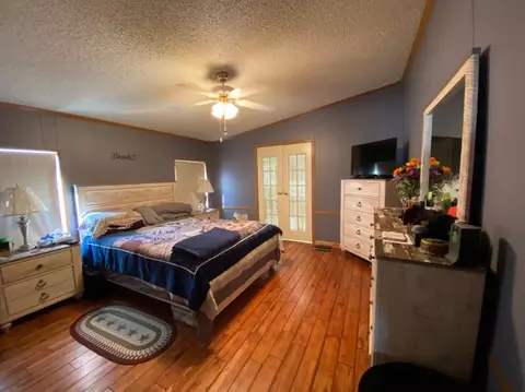 8101 Oak Tree Dr, Rensselaer, IN 47978 photo 12