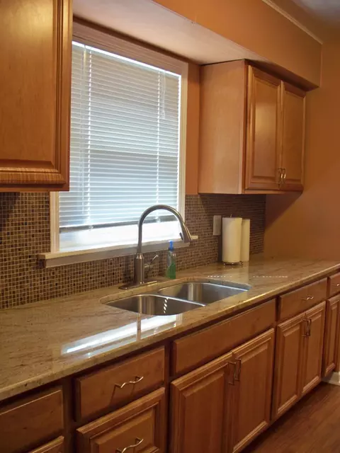 2710 Schrage Ave, Whiting, IN 46394 photo 5