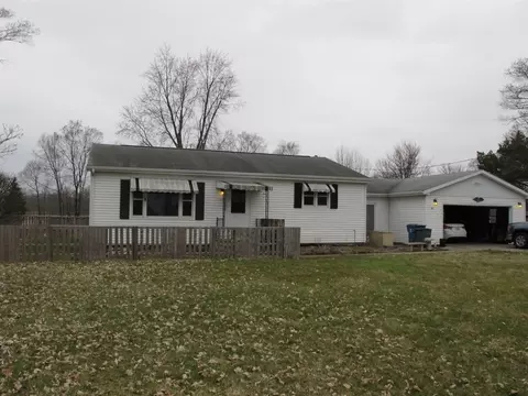 8552 S 300, Hamlet, IN 46532 photo 1