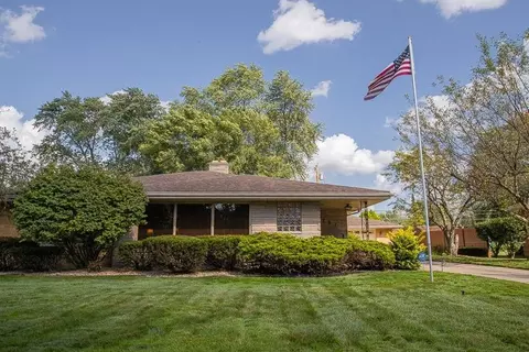 751 N Jay St, Griffith, IN 46319 photo 1