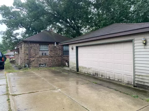 4586 Harrison St, Gary, IN 46408 photo 4