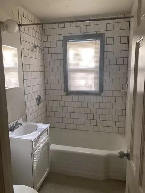 4586 Harrison St, Gary, IN 46408 photo 10