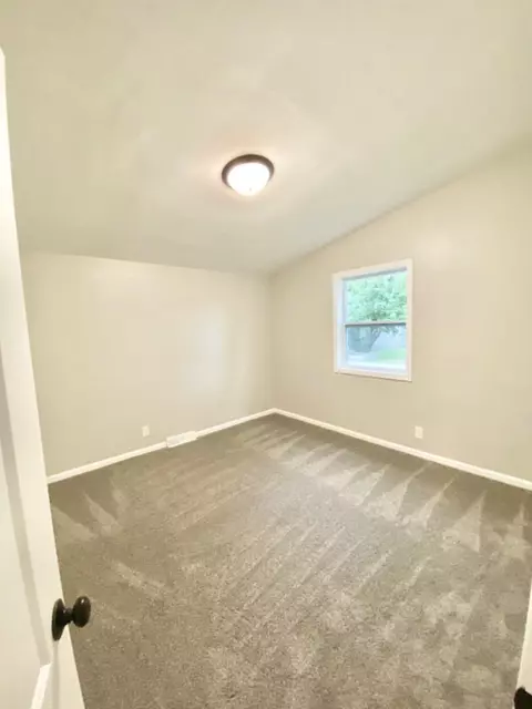 8213 Jackson Ave, Munster, IN 46321 photo 14