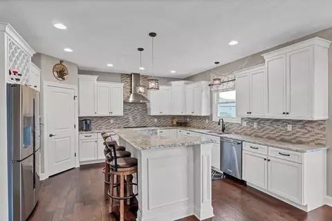 846 Sylvia Ln, Crown Point, IN 46307 photo 5