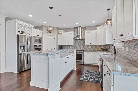 846 Sylvia Ln, Crown Point, IN 46307 photo 6