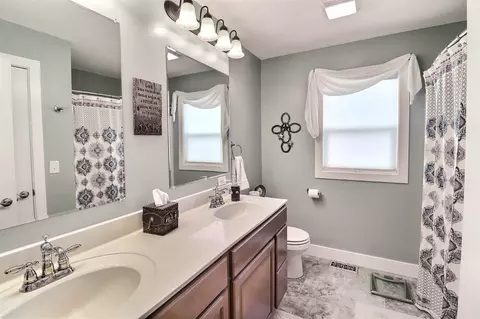 105 W Mentor St, Kouts, IN 46347 photo 15