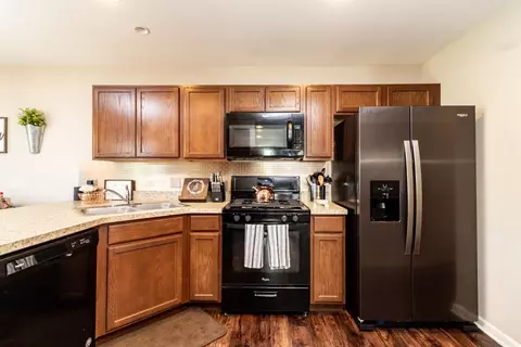 11125 Vermont Cir, Crown Point, IN 46307 photo 7