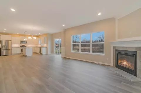 8362 Emerson Dr, Saint John, IN 46373 photo 15