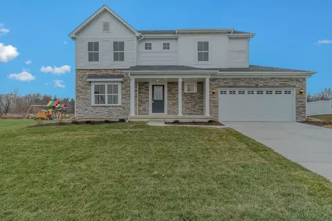 8362 Emerson Dr, Saint John, IN 46373 photo 1