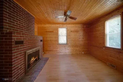 17606 Mount St, Lowell, IN 46356 photo 3