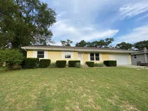 10435 N 486, De Motte, IN 46310 photo 1