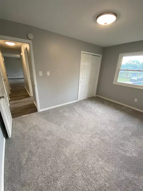 10435 N 486, De Motte, IN 46310 photo 22