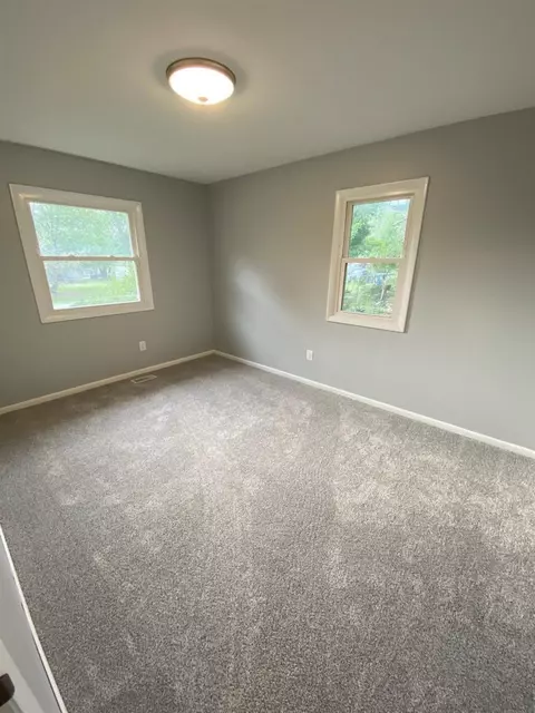 10435 N 486, De Motte, IN 46310 photo 21
