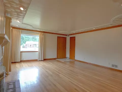 1345 W 35th Ave, Gary, IN 46408 photo 3