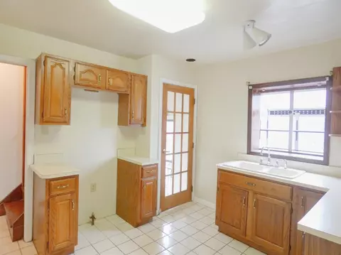 1345 W 35th Ave, Gary, IN 46408 photo 4