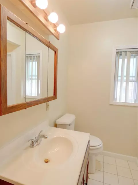 1345 W 35th Ave, Gary, IN 46408 photo 8
