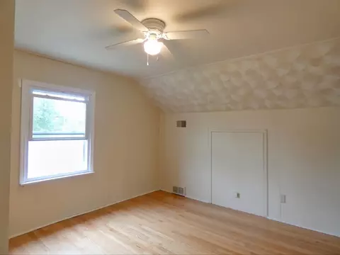 1345 W 35th Ave, Gary, IN 46408 photo 11