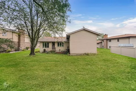 9832 Redbud Rd, Munster, IN 46321 photo 16