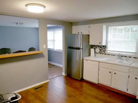 8301 Hickory Ave, Gary, IN 46403 photo 8