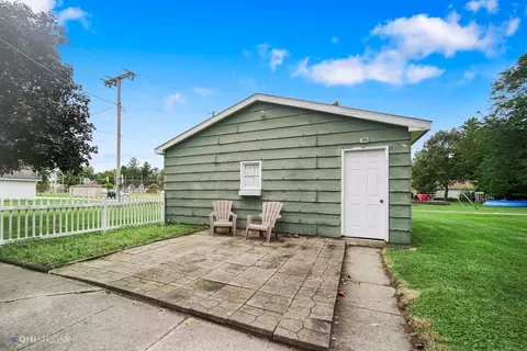 201 E High St, Wanatah, IN 46390 photo 11