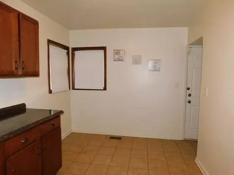 2538 W 13th Ave, Gary, IN 46404 photo 8