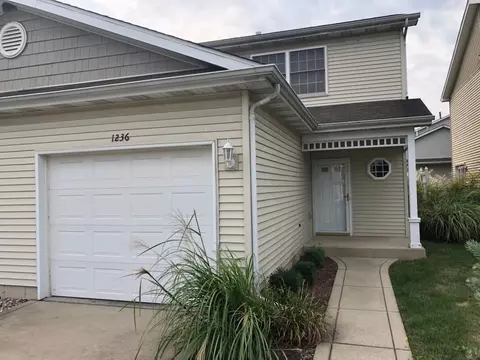 1236 Saddle Back Ln, Porter, IN 46304 photo 1
