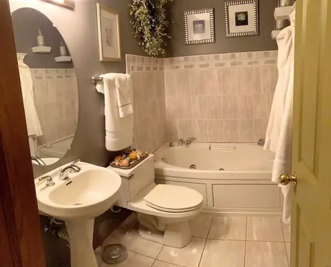 880 Quail Ridge Dr, Porter, IN 46304 photo 33