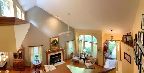 880 Quail Ridge Dr, Porter, IN 46304 photo 17