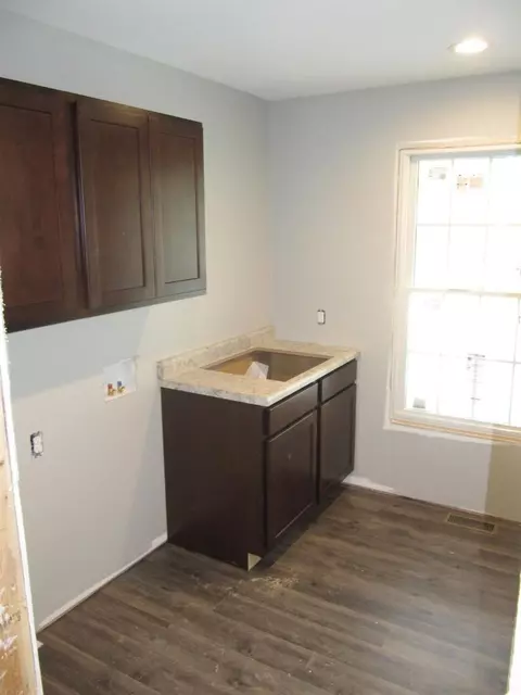 10269 Lakota Ct, De Motte, IN 46310 photo 9