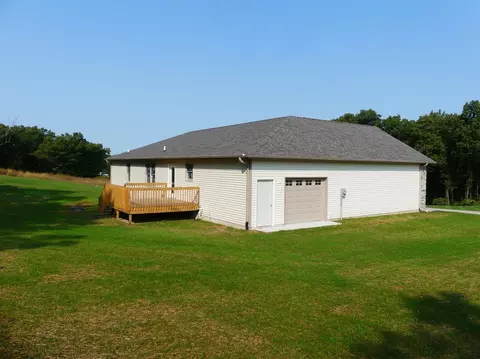 10269 Lakota Ct, De Motte, IN 46310 photo 2