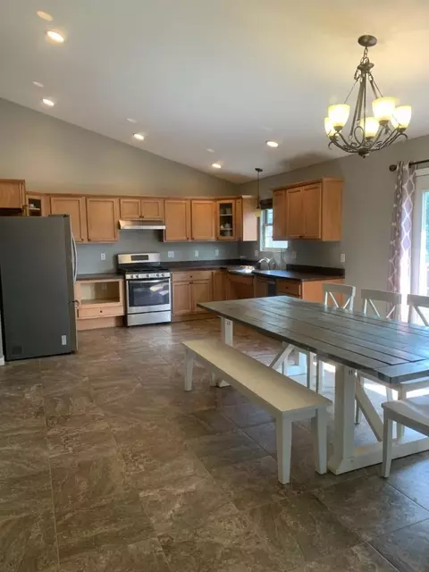 6873 Ava Ave, Portage, IN 46368 photo 4