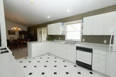 1879 S 500, Mill Creek, IN 46365 photo 11