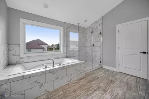220 Norwich Ct, Munster, IN 46321 photo 19