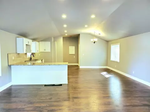 4579 Arthur St, Gary, IN 46408 photo 3