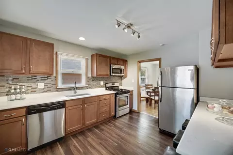 813 N Jay St, Griffith, IN 46319 photo 4