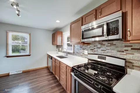 813 N Jay St, Griffith, IN 46319 photo 6