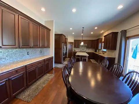 1110 Mary Ellen Dr, Crown Point, IN 46307 photo 8