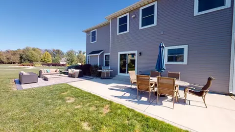 1110 Mary Ellen Dr, Crown Point, IN 46307 photo 5