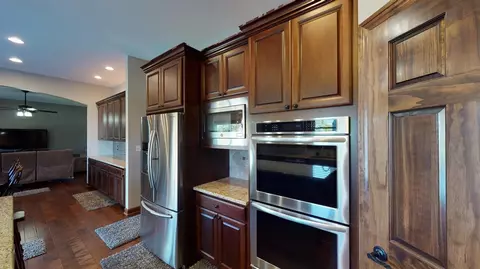1110 Mary Ellen Dr, Crown Point, IN 46307 photo 10