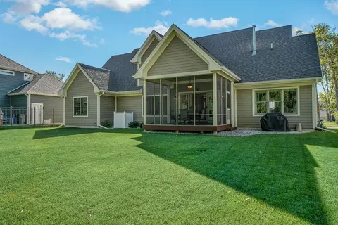 2222 Estelle Ln, Crown Point, IN 46307 photo 6