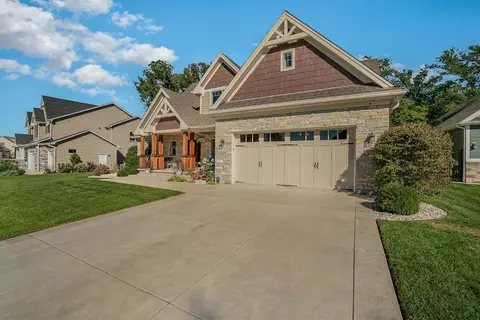 2222 Estelle Ln, Crown Point, IN 46307 photo 3