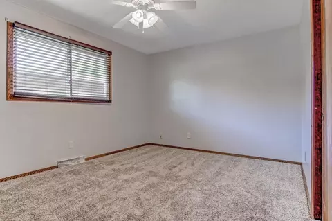 325 N Ernest St, Griffith, IN 46319 photo 14