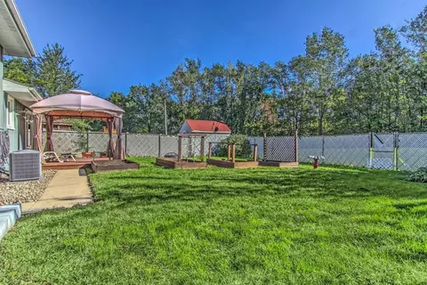 325 N Ernest St, Griffith, IN 46319 photo 2